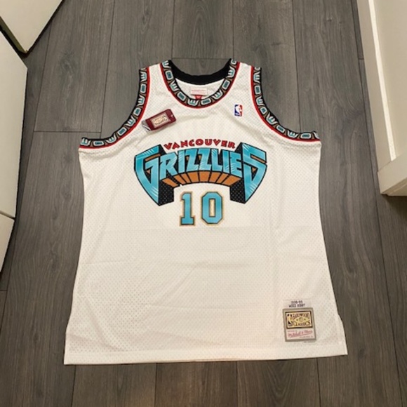 Mitchell & Ness Vancouver Grizzlies Mike Bibby White Jersey NWT - Picture 1 of 8